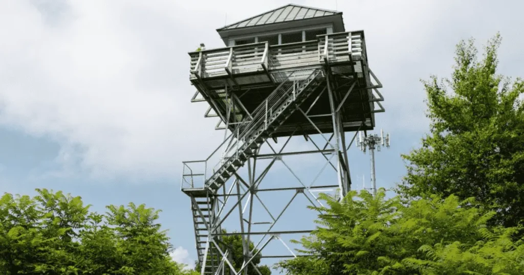 Rich-Mountain-Fire-Tower