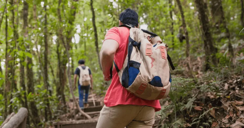 hiking-experience-Cherokee Rock Village