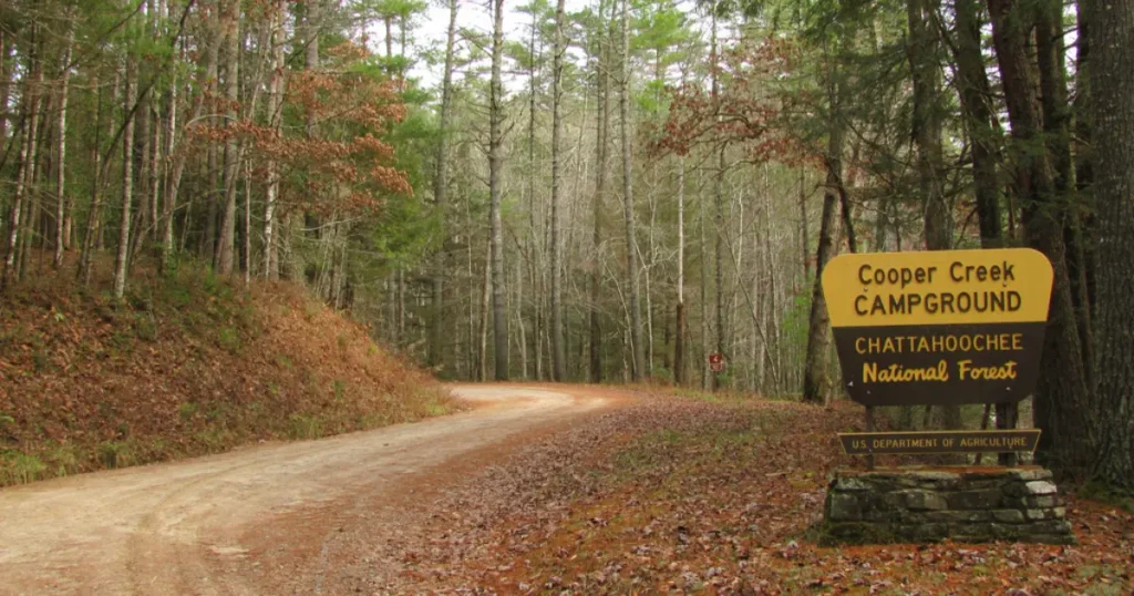 Cooper-creek-campground-Branson