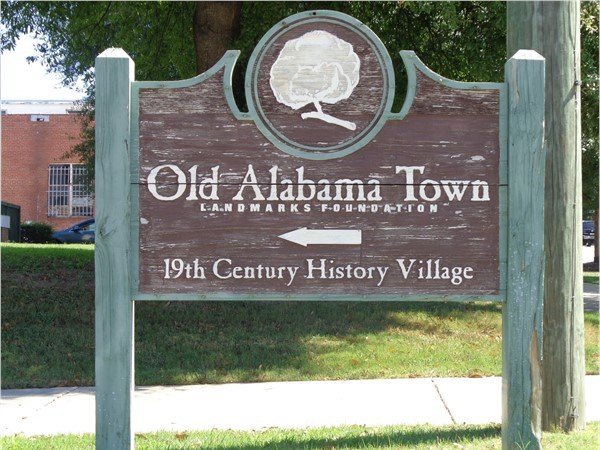 Historical-background-of-Old-Alabama-Town